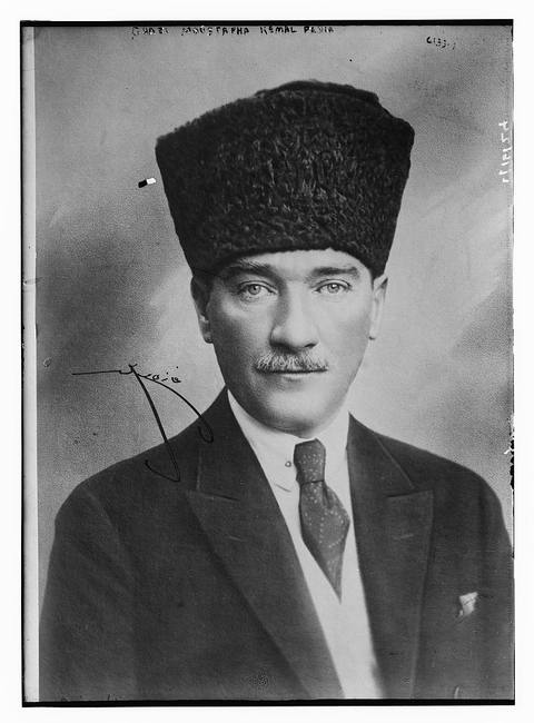 Mustafa Kemal Atatürk'ün tarihî portresi